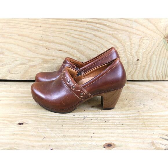 Dansko Clogs 37 Womens 6.5 Brown Leather Riki Shoes Slip Ons Comfort - Picture 1 of 12